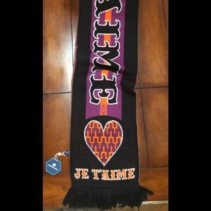 Jonathan Adler scarf 🧣 💖💖💖